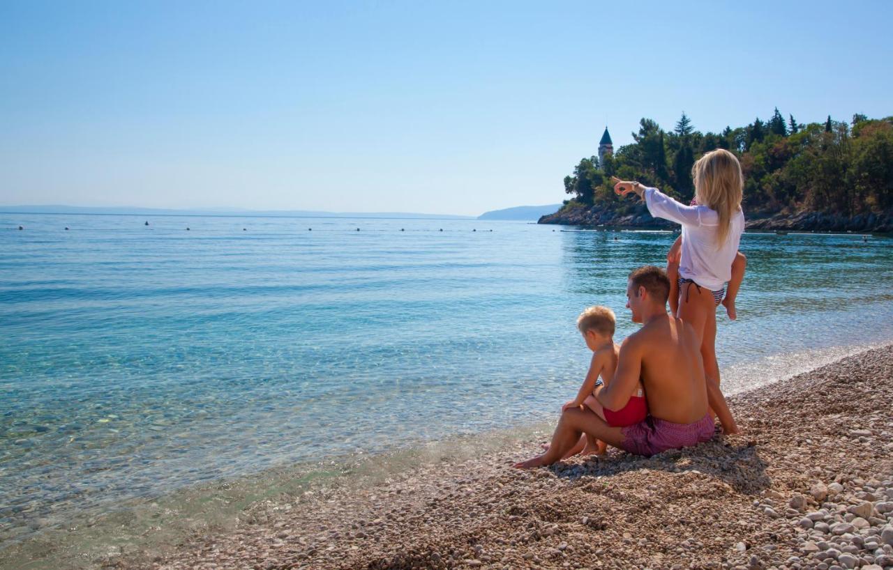 Campsite & Holiday Resort Medveja Ngoại thất bức ảnh