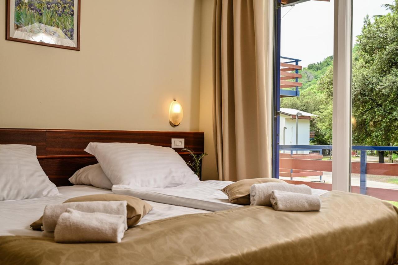 Campsite & Holiday Resort Medveja Ngoại thất bức ảnh